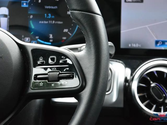 Mercedes-Benz GLB 200 4MATIC