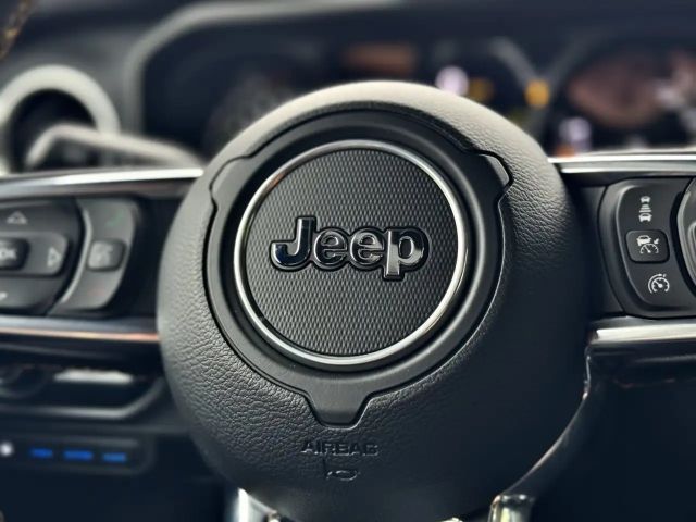 Jeep Wrangler 4xe Sahara