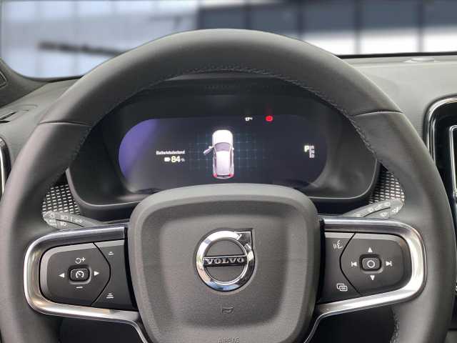 Volvo XC40 XC40 Navi LED Klima Standhzg Einparkhilfe el. Fenster