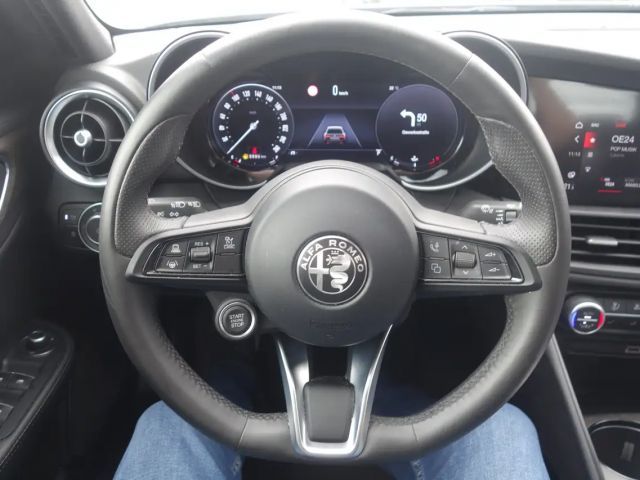 Alfa Romeo Giulia AT8 Q4 TI