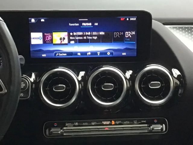 Mercedes-Benz GLA 200 GLA 200 d