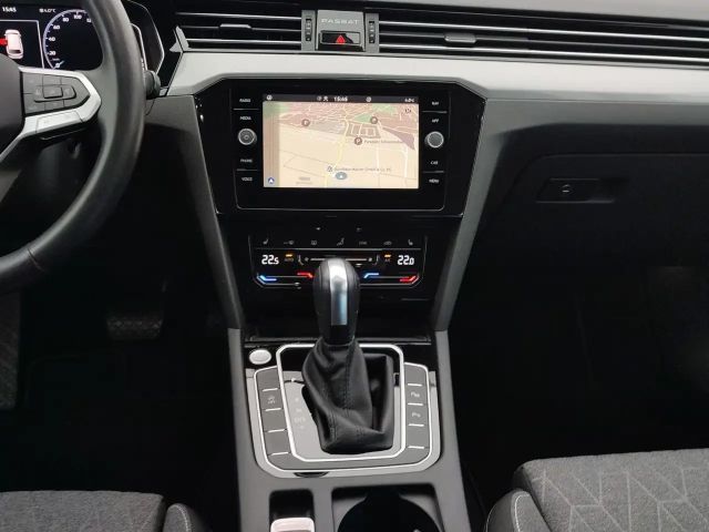 Volkswagen Passat 1.5 TSI Business DSG Variant