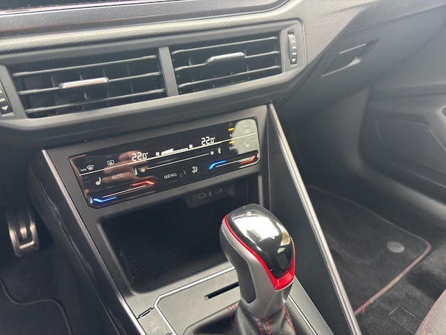 Volkswagen Polo 2.0 TSI DSG