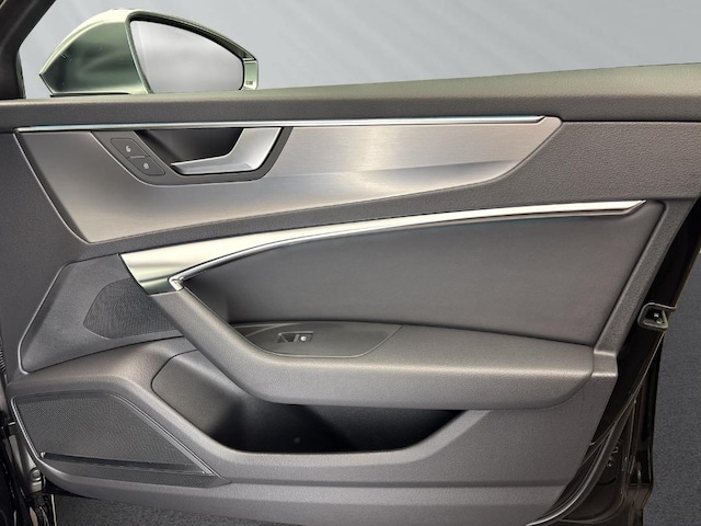 Audi S6 Quattro Sedan