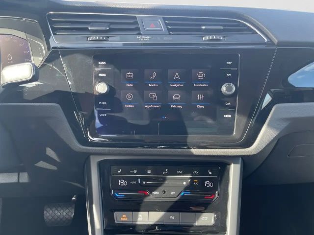 Volkswagen Touran DSG Highline