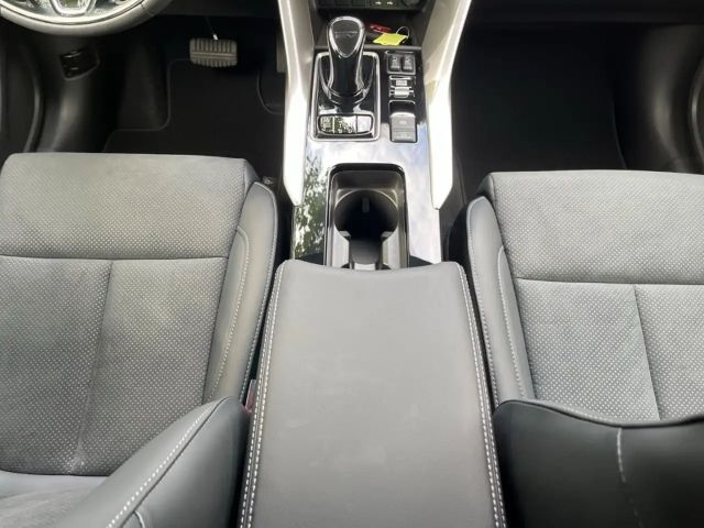 Mitsubishi Eclipse Cross 4WD CVT PHEV