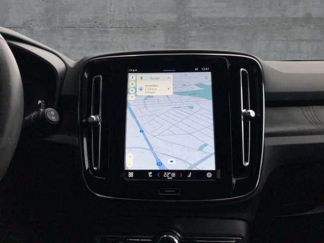 Volvo XC40 Core Recharge