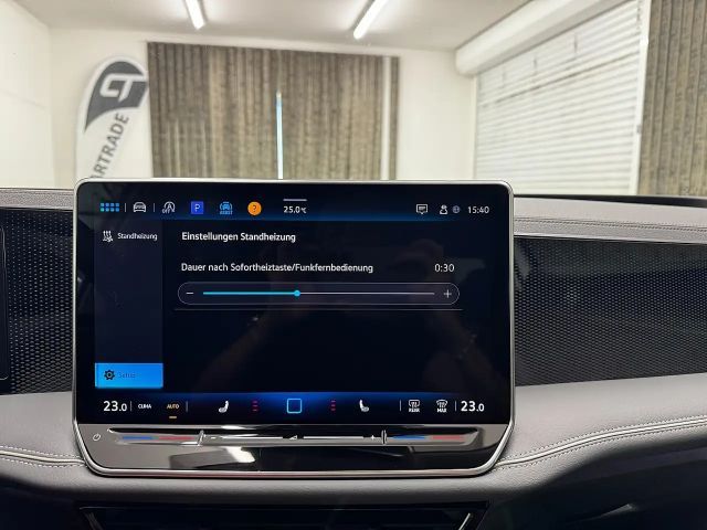 Volkswagen Passat ACT Business DSG Variant