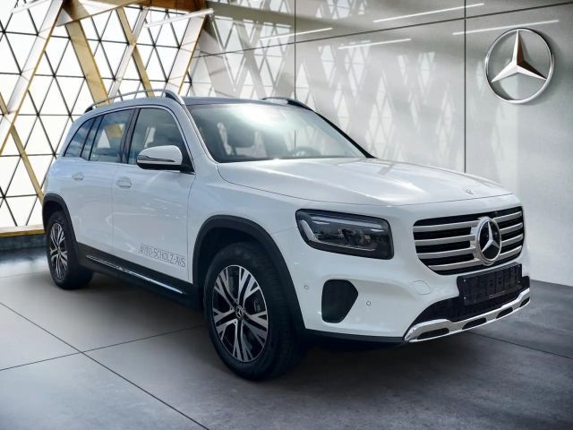 Mercedes-Benz GLB 200 Progressive