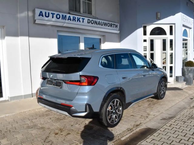 BMW X1 xDrive23i Aut. xLine Mild-Hybrid Navi AHK