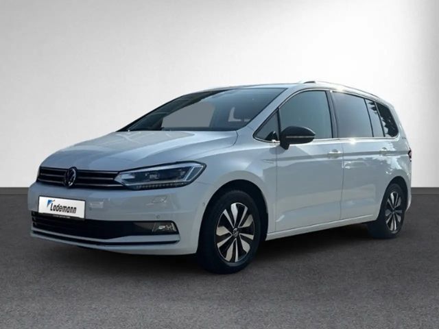 Volkswagen Touran 1.5 TSI DSG