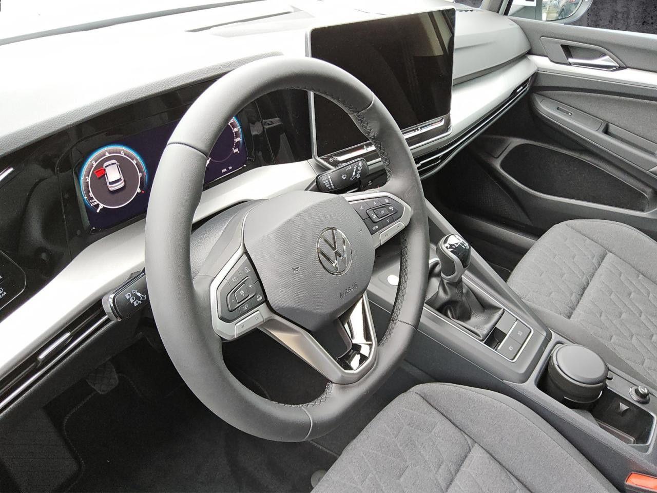 Volkswagen Golf 1.5 TSI Golf VIII Life
