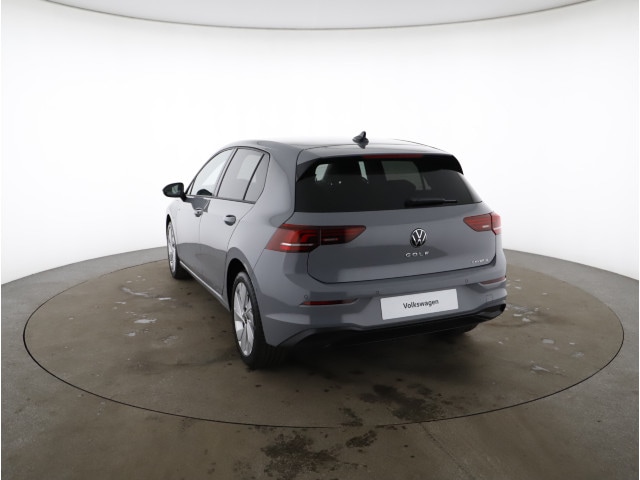 Volkswagen Golf Life eHybrid