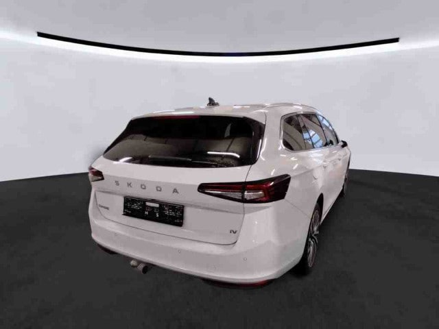 Skoda Superb Combi iV