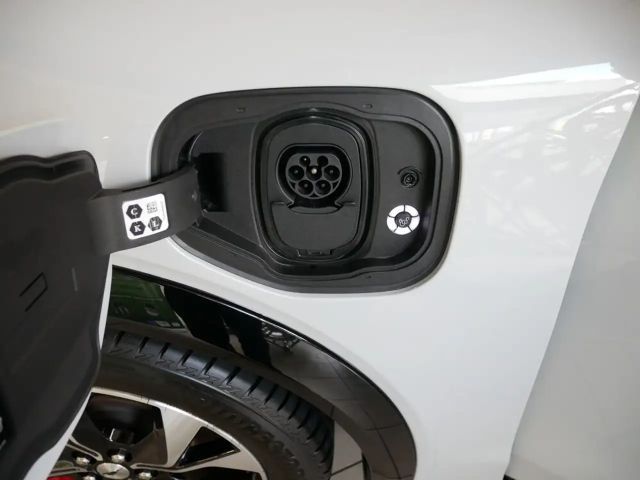 Ford Mustang Mach-E AWD