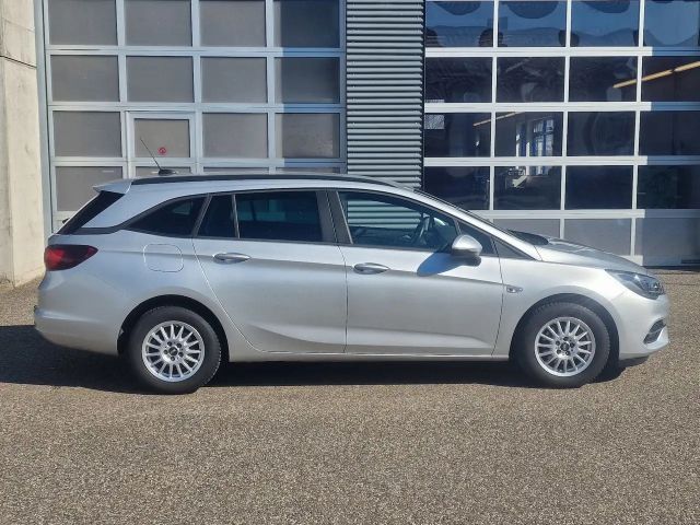 Opel Astra 1.5 CDTI 1.5 Turbo Business