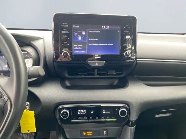 Toyota Yaris Hatchback Hybride Team D