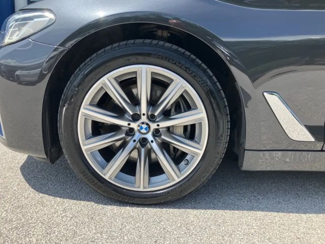 BMW 530 530d Sedan xDrive