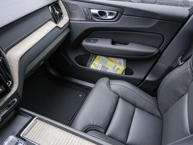 Volvo XC60 AWD Dark Ultra