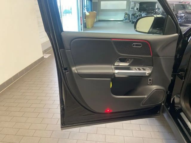 Mercedes-Benz GLB 200 GLB