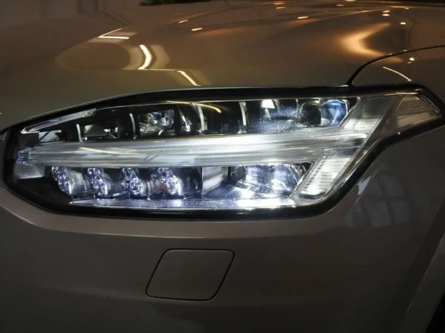Volvo XC90 AWD Bright Plus Recharge