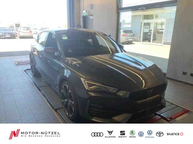 Cupra Leon 1.4 e-Hybrid VZ