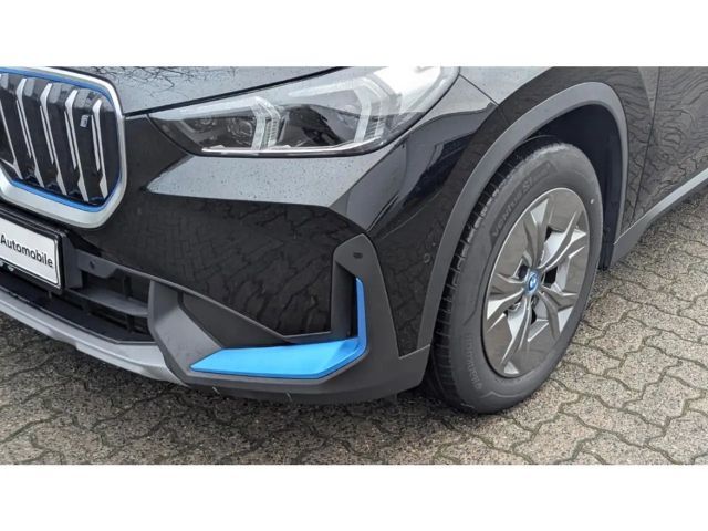 BMW iX1 Sedan xDrive