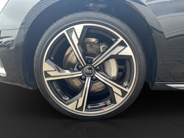 Audi A4 40 TFSI Avant S-Tronic