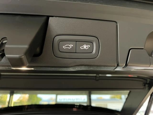 Volvo XC60 AWD Dark Plus Recharge T6