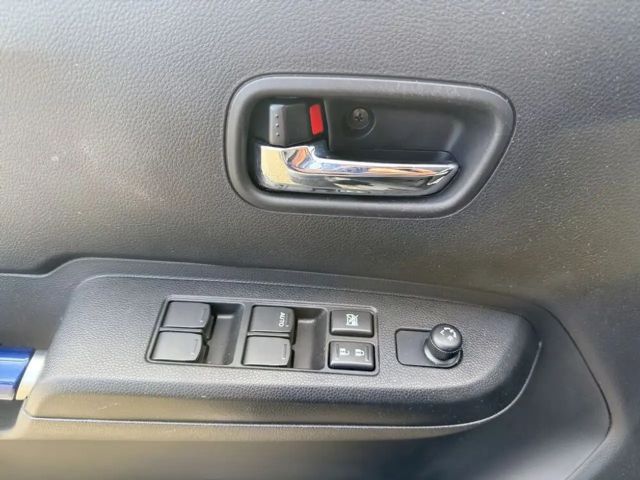 Suzuki Ignis Flash Hybrid