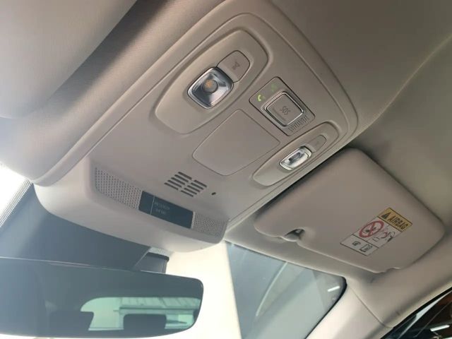 Renault Megane Combi EDC Intens TCe 140