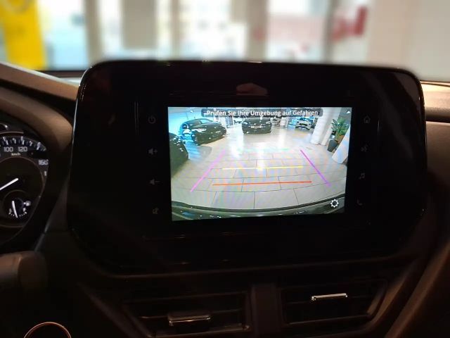 Suzuki S-Cross Hybrid