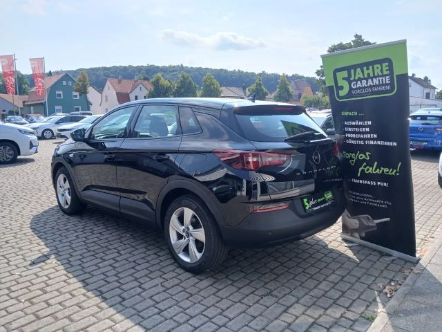 Opel Grandland X 1.6 Turbo