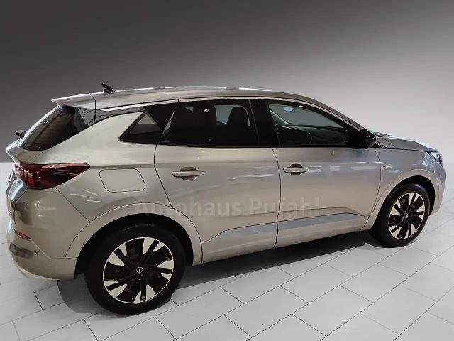 Opel Grandland X Grandland neuwertig, super Ausstattung, wenig KM