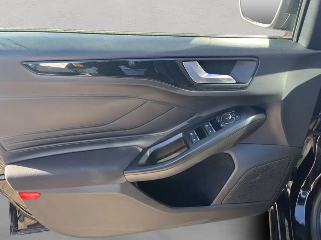 Ford Focus EcoBoost ST Line Wagon