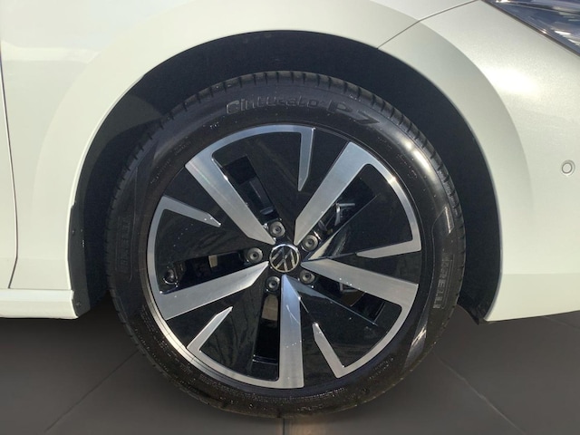 Volkswagen Passat 1.5 TSI Business DSG Variant