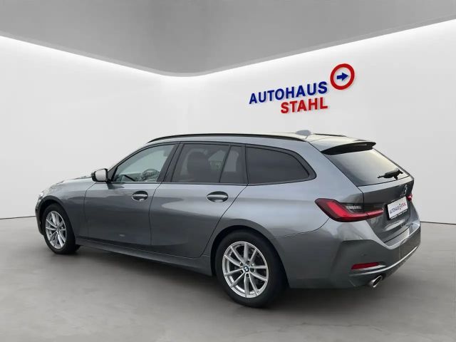 BMW 320 320d Touring xDrive