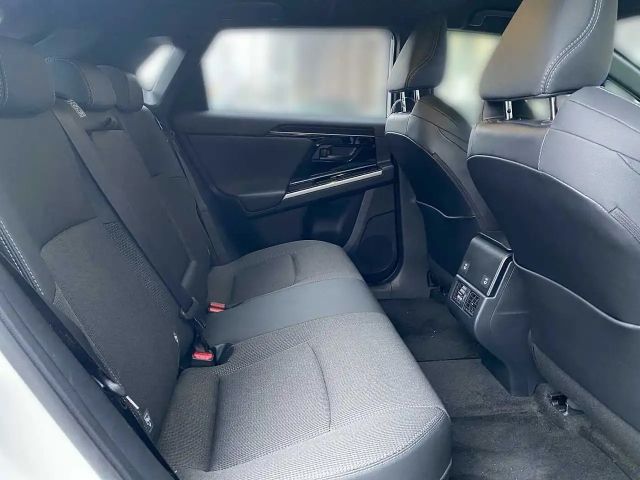 Toyota bZ4X 4x2 Team D