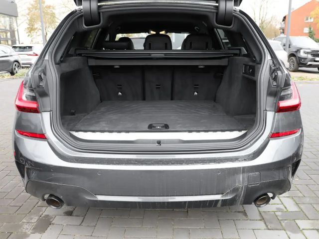 BMW 330 330e M-Sport Touring