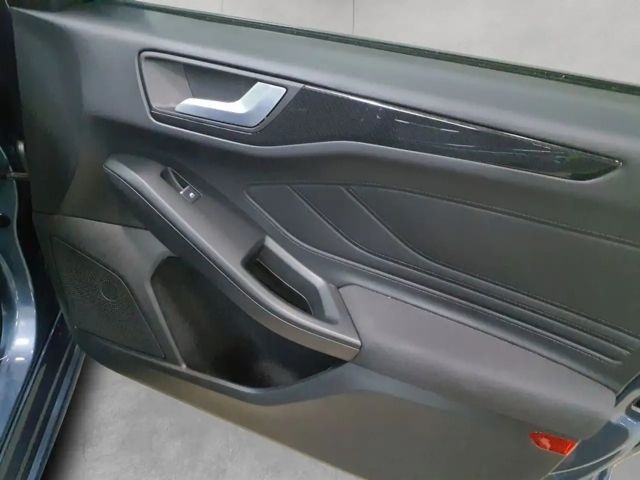 Ford Focus EcoBoost ST Line Wagon