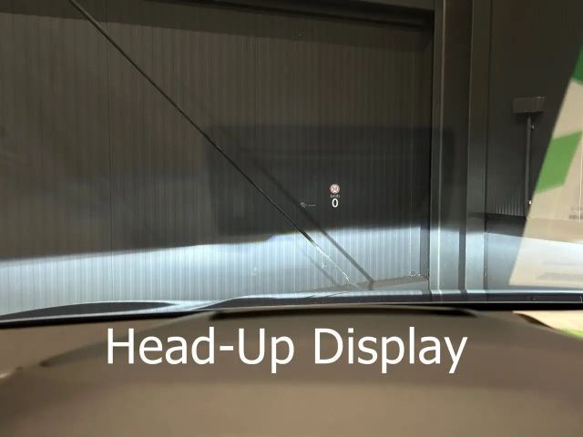 Volkswagen Golf 1.5 eTSI DSG