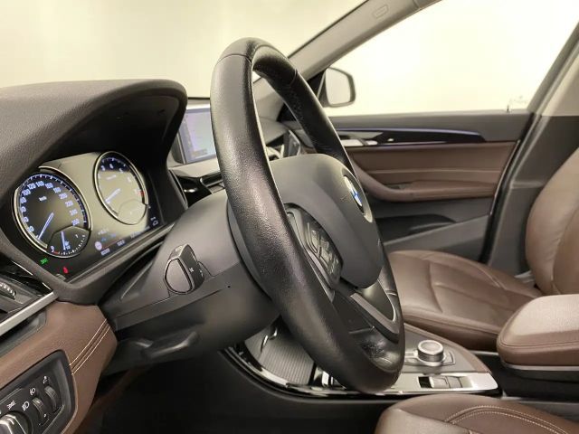 BMW X1 xDrive25e