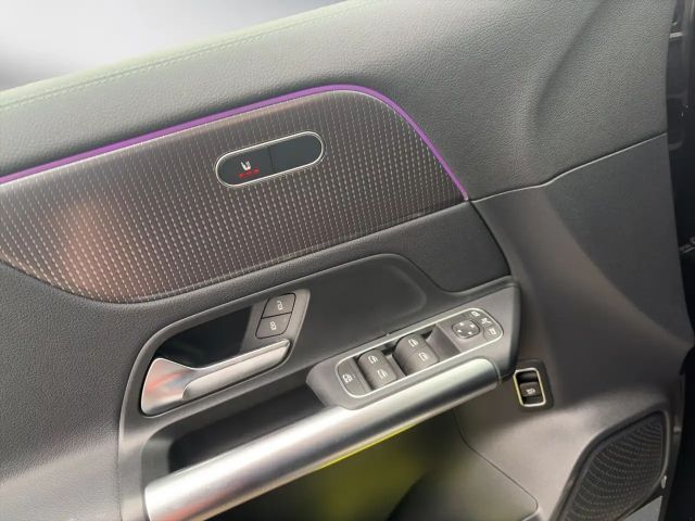 Mercedes-Benz EQA 300 4MATIC Progressive