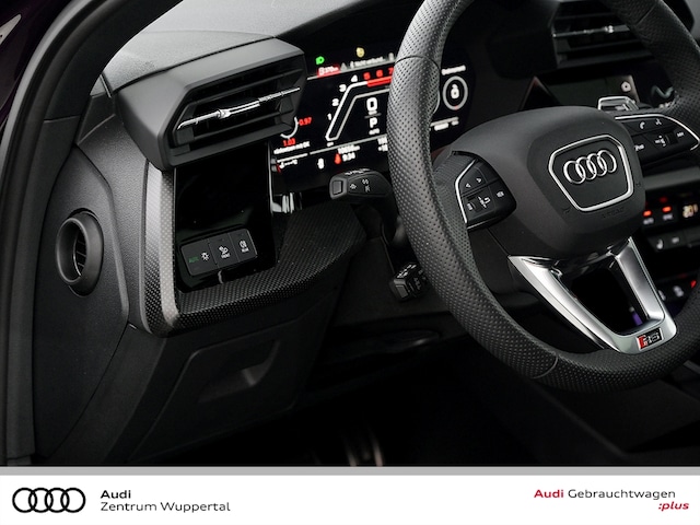 Audi RS3 Quattro S-Tronic Sedan