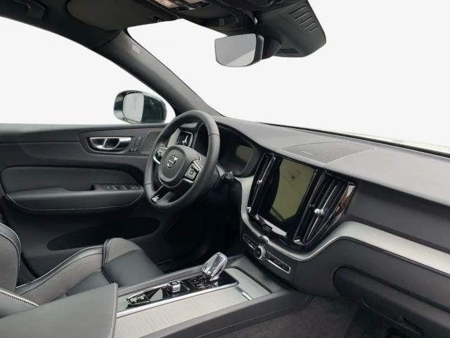 Volvo XC60 Dark Plus