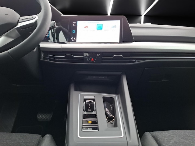 Volkswagen Golf DSG Golf VIII Life Variant