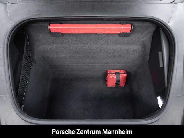 Porsche 992 Cabrio GTS