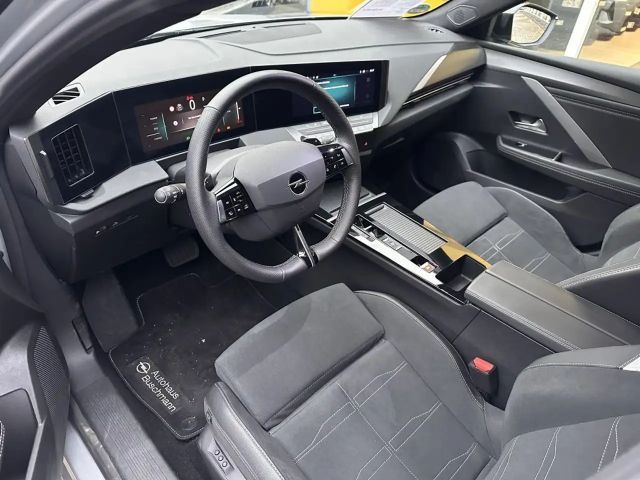 Opel Astra GS-Line Grand Sport Hybrid