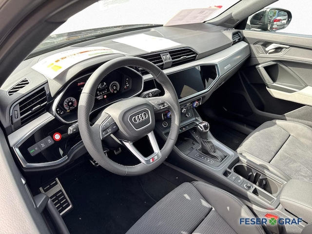 Audi Q3 35 TFSI S-Tronic