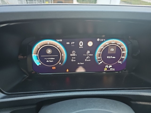 Volkswagen Caddy 2,0 TDI NAVI ALU SHZ KAMERA PDC CLIMATRONIC